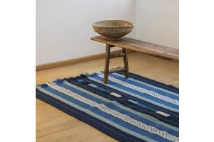 Large Handwoven Rug with Striped Pattern - Shades of Blue