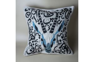 Gazelle w/ Arabic Letters Cushion 50*50 Blue