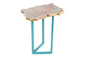WOODEN GEOMETRIC TABLE