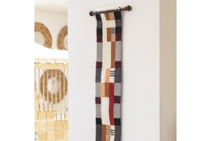 Handwoven Wool Wall Hanging: Geometric Pattern Design 2